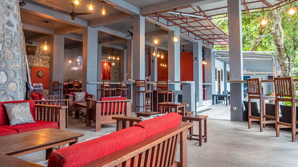 15 nad lembeh resort north sulawesi indonesia bar