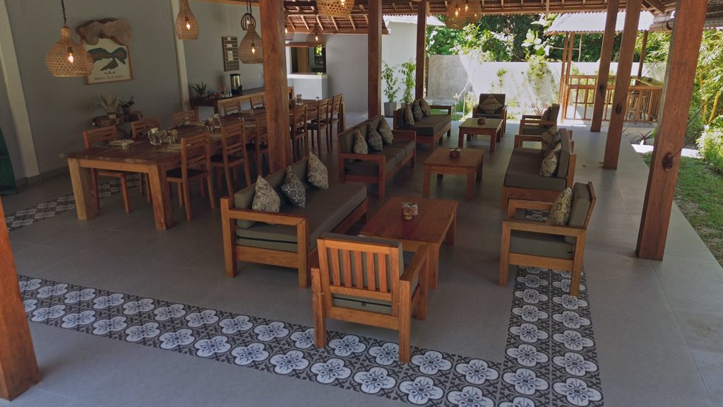 17 ambon divers resort ambon indonesia restaurant2