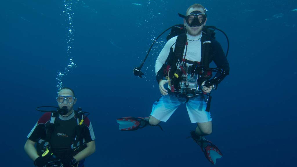 28 horizon 31 liveaboard maldives divers