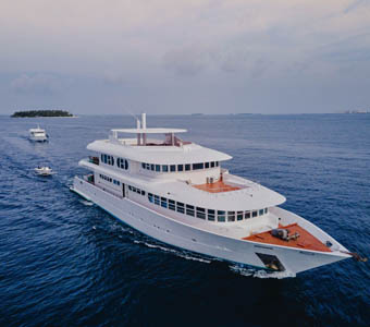 3 horizon 6 liveaboard maldives aerial view 3 feature340