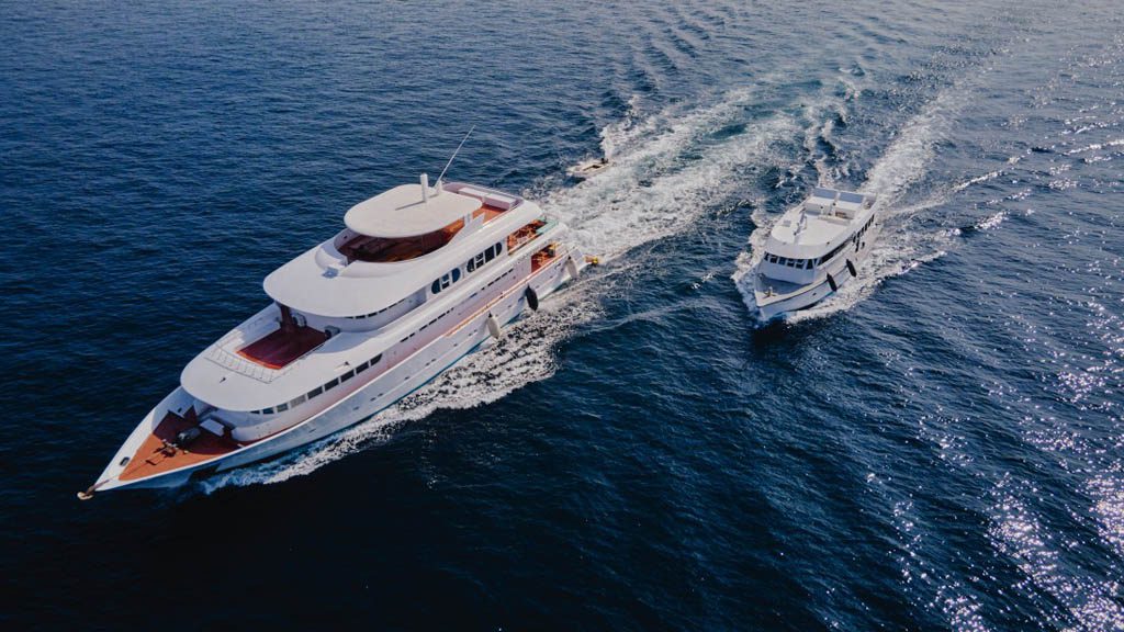 5 horizon 8 liveaboard maldives aerial view 2