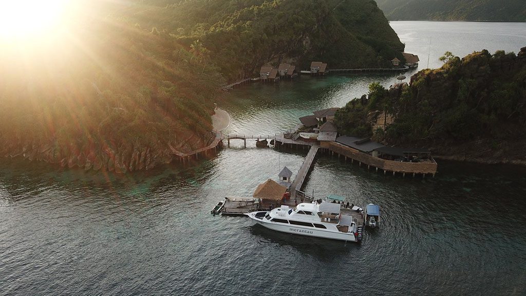 10 misool eco resort raja ampat indonesia merantau transfer boat