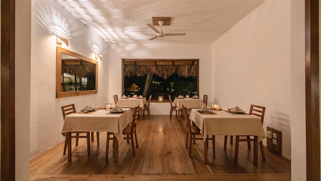 14 coral eye bangka north sulawesi indonesia single table area2
