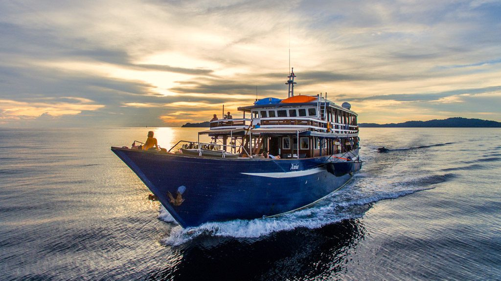 2 ambai liveaboard indonesia boa view sunset hero