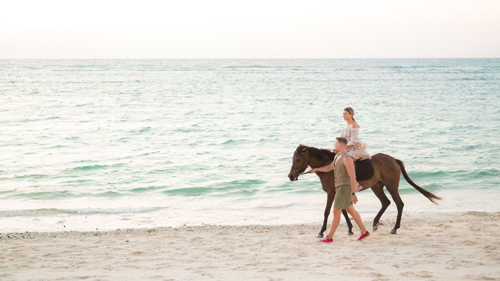 24 villa almarik lombok indonesia horse riding activity1