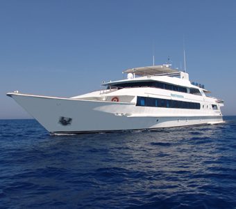 3 royal evolution liveaboard red sea egypt boat view 2 feature340