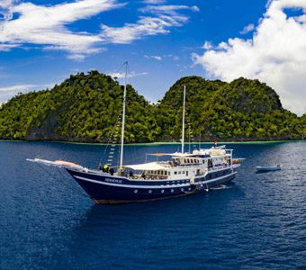 3 seahorse liveaboard indonesia boat aerial view 3 feature340