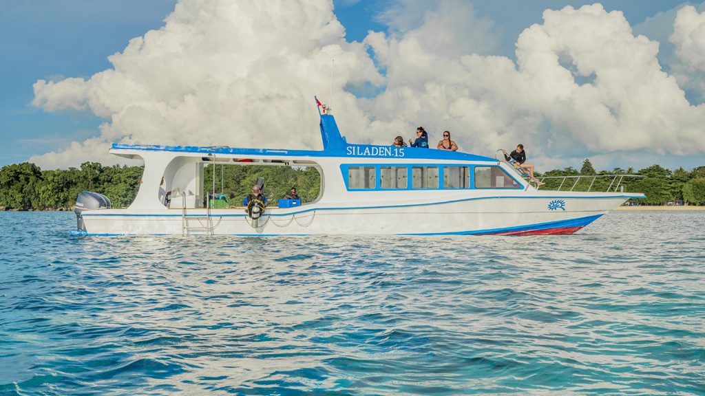 12 siladen resort and spa north sulawesi indonesia boats 2