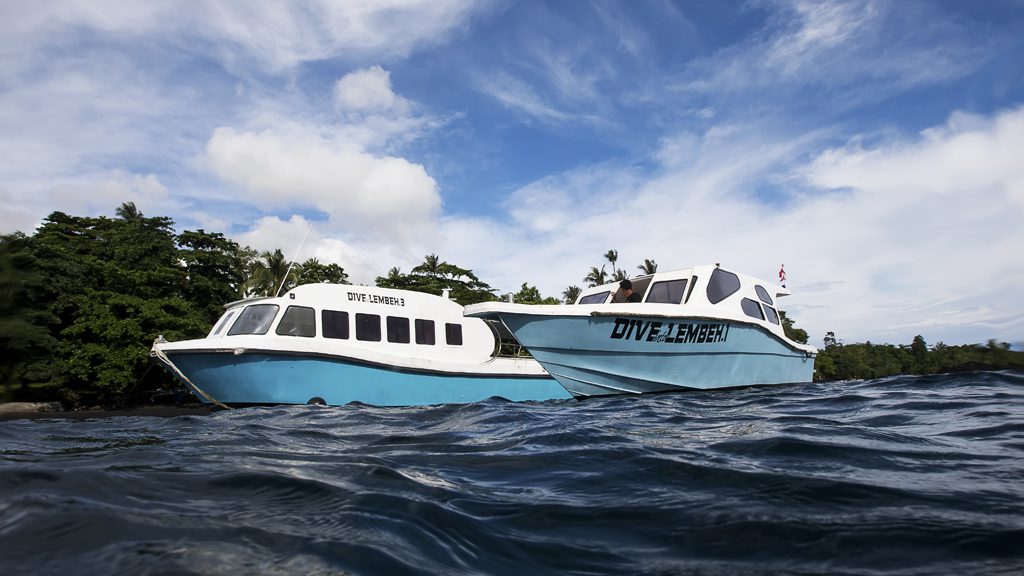 16 dive into lembeh north sulawesi indonesia dive boats