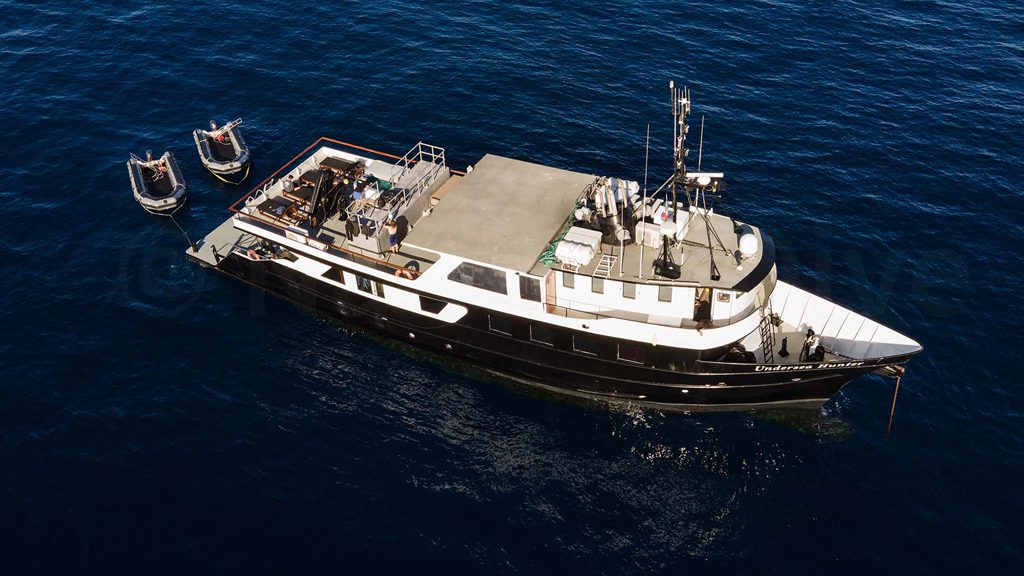 2 nautilus undersea liveaboard socorro baja mexico boat exterior 5 hero