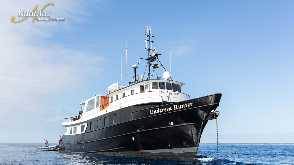 6 nautilus undersea liveaboard socorro baja mexico boat exterior 2