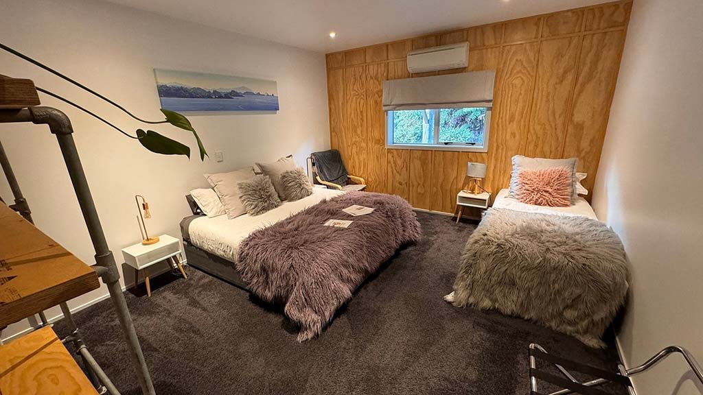 1 dive new zealand poor knights tutukaka lodge 9 twin triple room 1