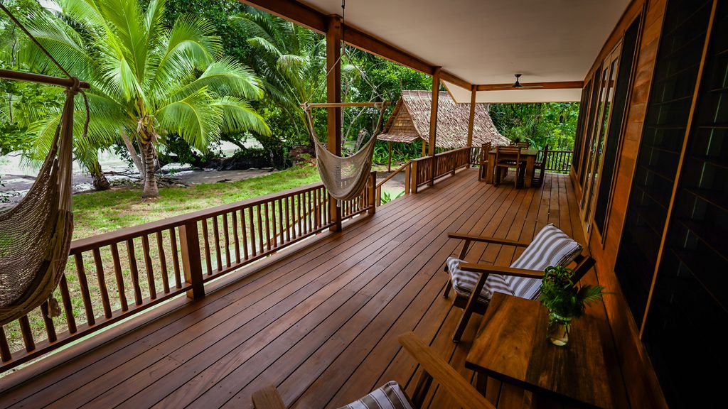 11 uepi island resort uepi solomon islands two bedroom beach house balcony