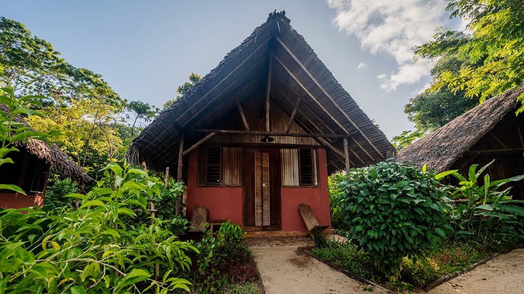 Madagascar nosy be sakatia lodge mango bungalow 1024