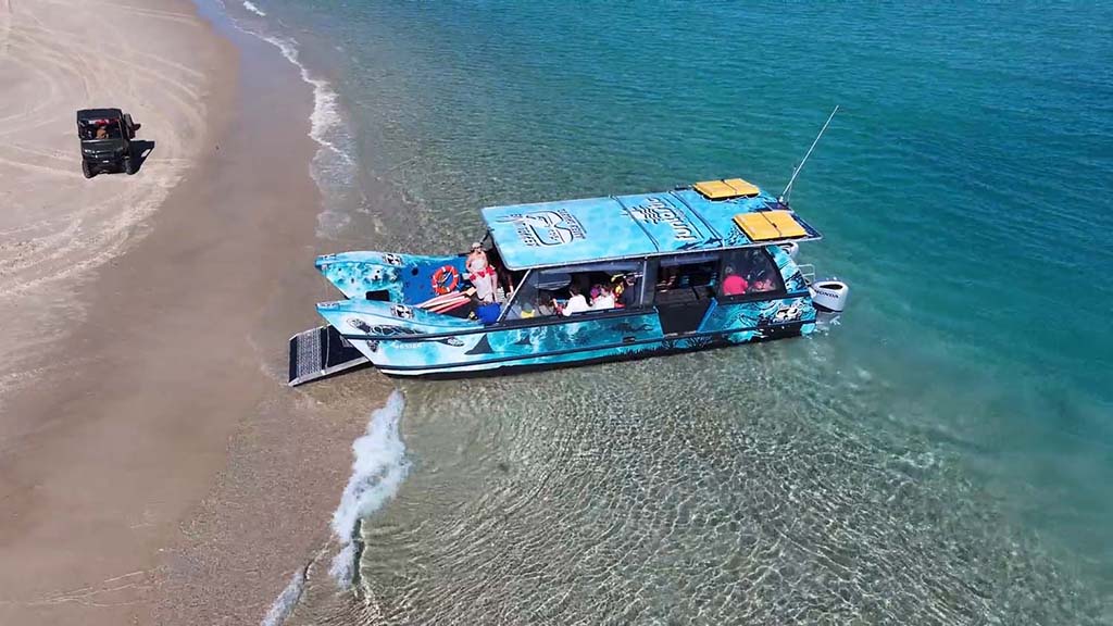 4 great keppel island diving accessable dive boat