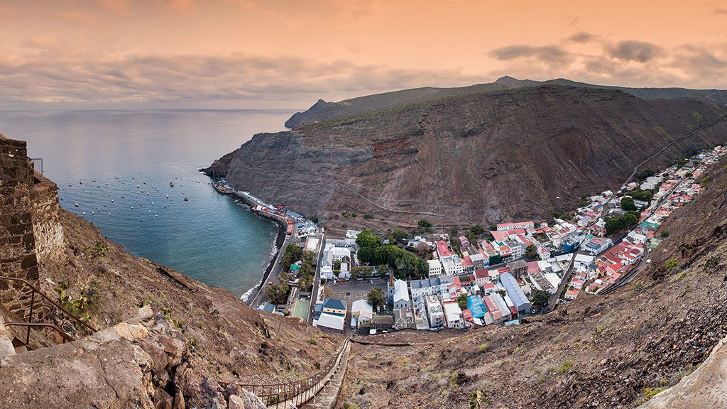 8 dive st helena jamestown panoramic