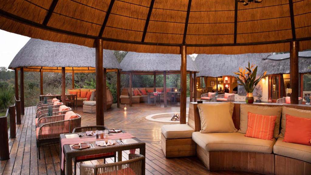 3 dive africa hoyo hoyo safari lodge kruger national park lounfe 1