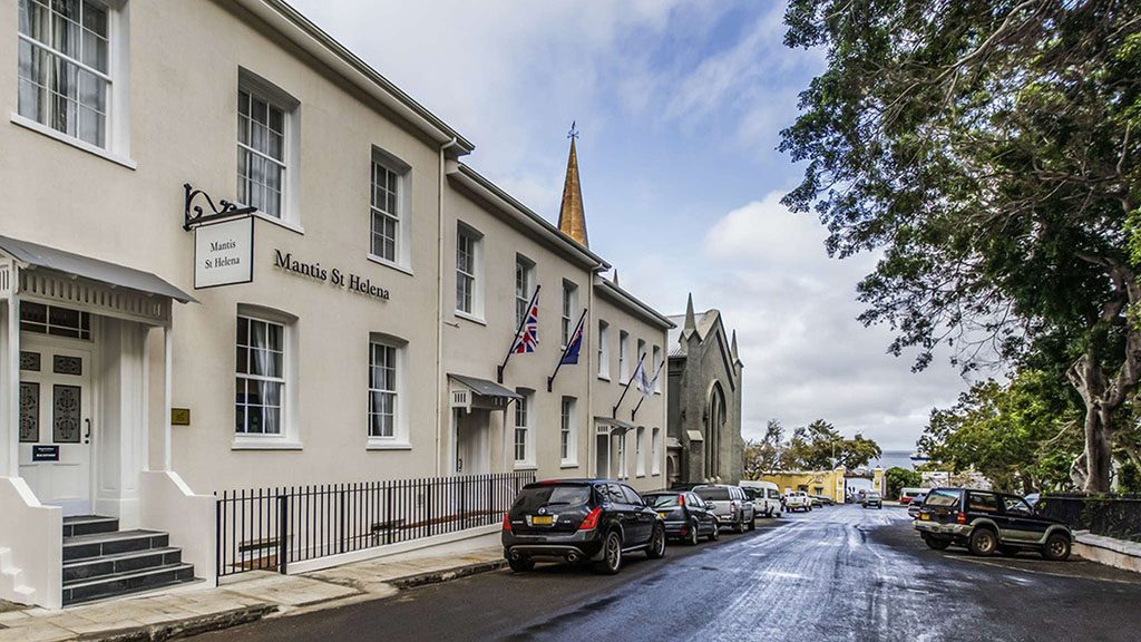 3 mantis hotel st helena street view