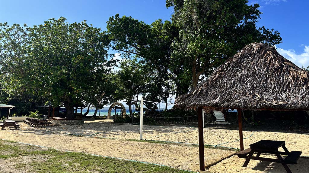 Dive the coolidge allan power dive tours santo vanuatu camp coolidge 2050 2