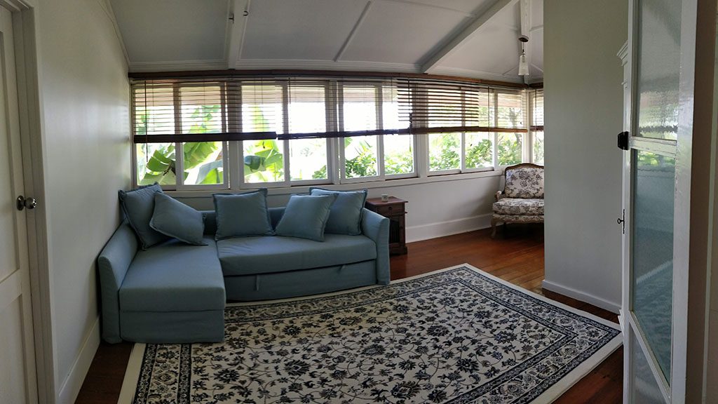 1 extra divers christmas island divers villa deluxe lounge 2