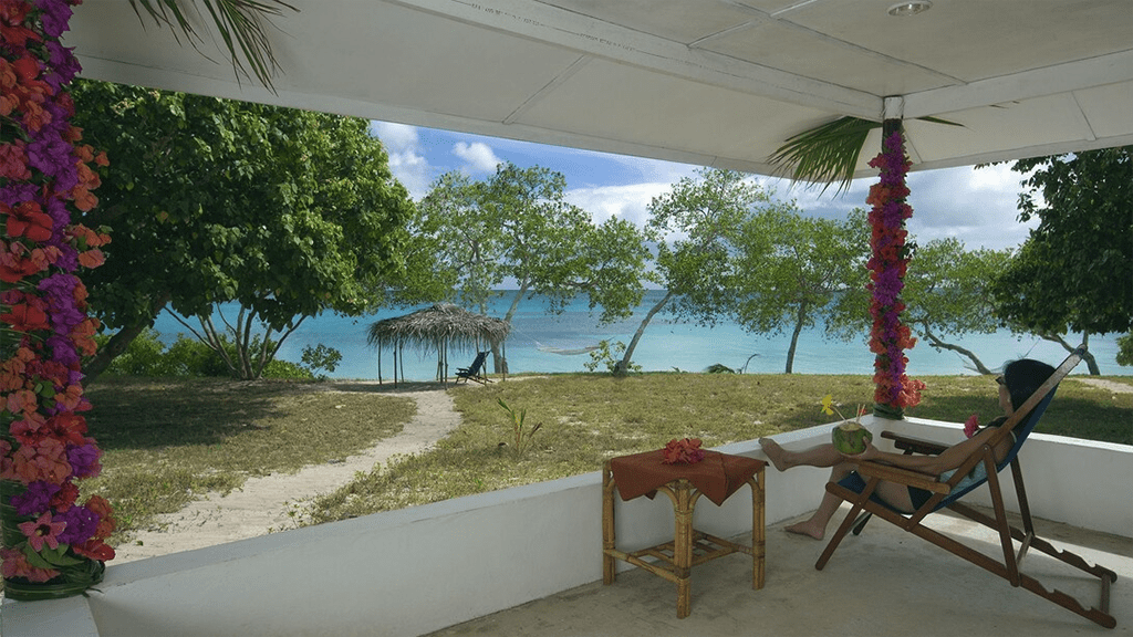 12 tonga haʻapai sandy beach resort bungalow veranda