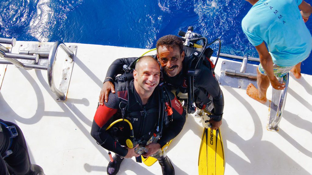 17 sharks bay resort umbi sharm el sheikh red sea egypt scuba diver