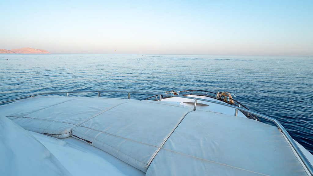 9 freedom 3 sharm el sheikh liveaboard red sea egypt upper deck view 4