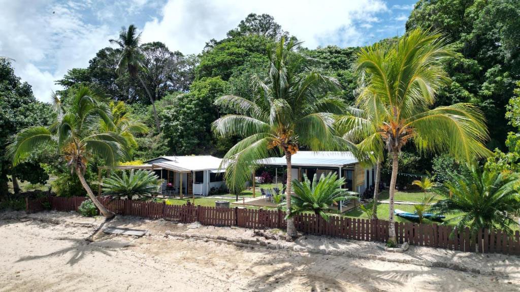 Dive vava u tonga vava u beachfront villas villas