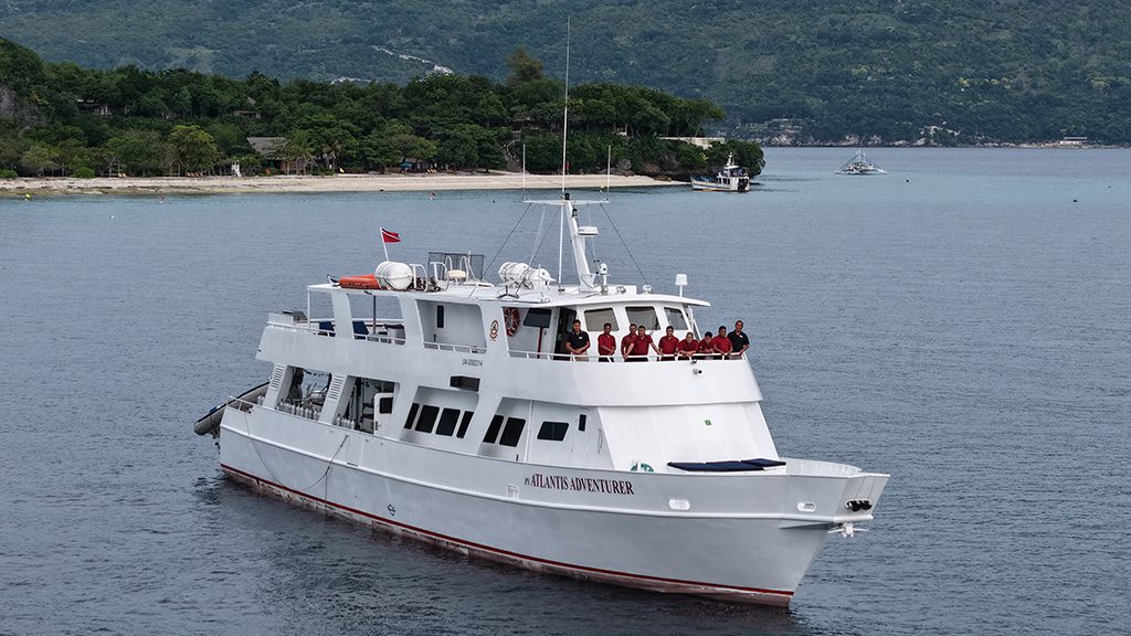 5 atlantis adventurer liveaboard philippines front view 2
