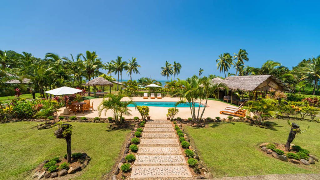 7 beqa lagoon resort beqa lagoon fiji pool view