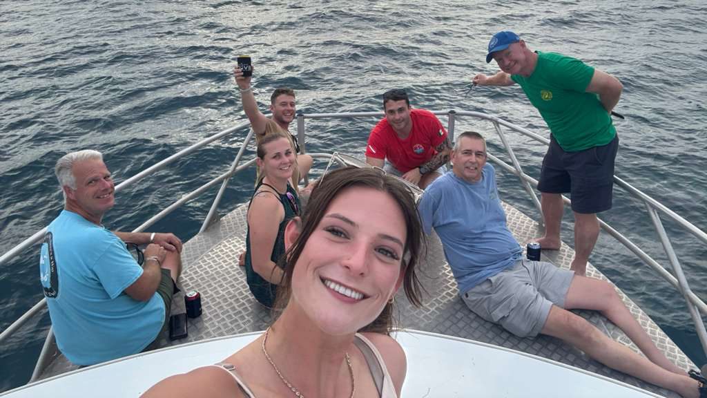 Us dive travel agents enjoy sunset cruise in fiji 1024