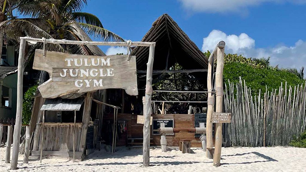 2 infinity2diving tulum mexico beach entrance hero