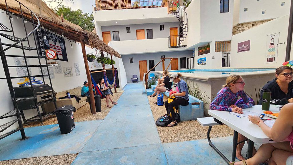 8 infinity2diving tulum mexico briefing area