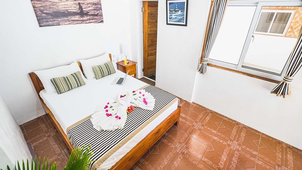 10 evolution malapascua philippines deluxe beach room 10 evolution malapascua philippines deluxe beach room