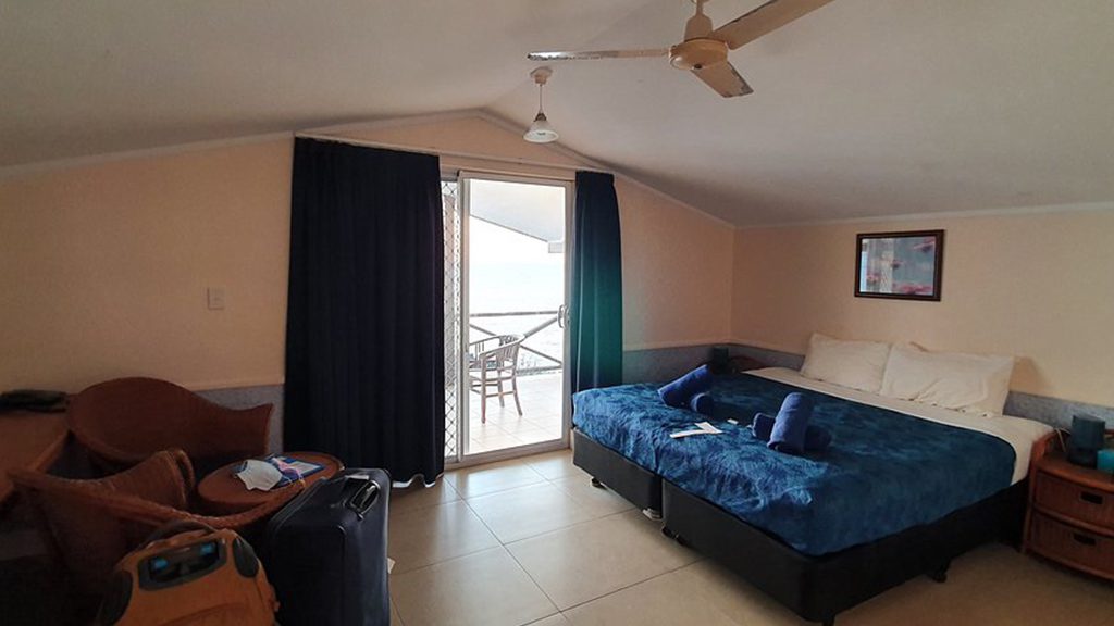 15 extra divers christmas island australia the sunset bedroom 15 extra divers christmas island australia the sunset bedroom