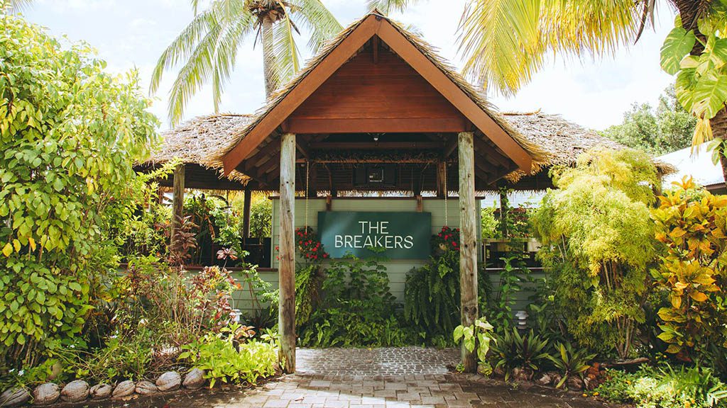 5 cocos dive cocos keeling island australia the breakers entrance facade 5 cocos dive cocos keeling island australia the breakers entrance facade