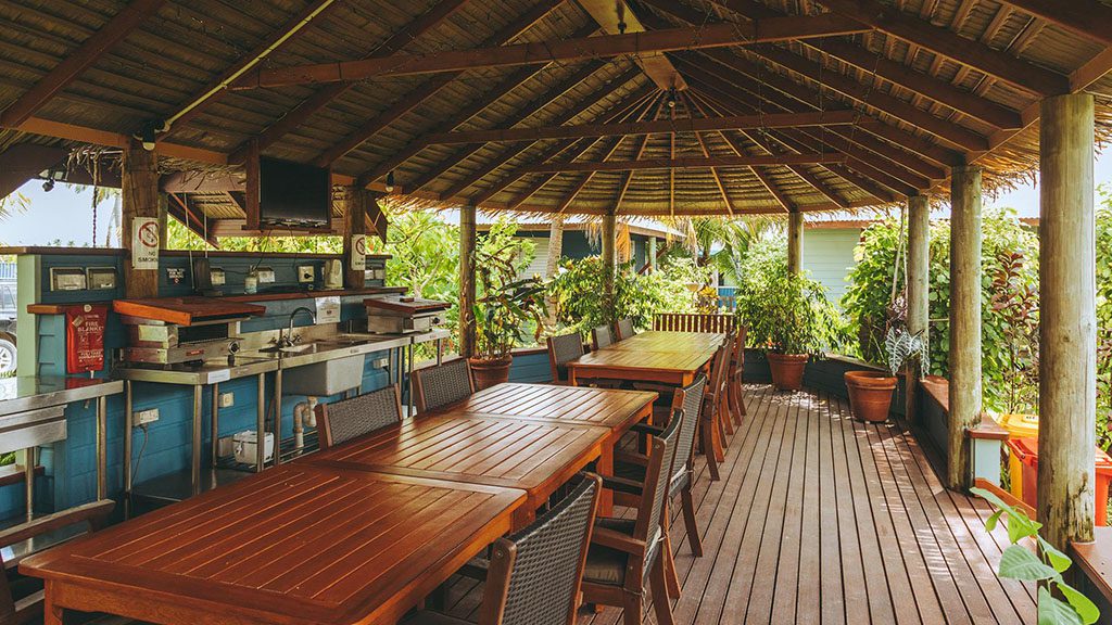 6 cocos dive cocos keeling island australia the breakers dining 6 cocos dive cocos keeling island australia the breakers dining