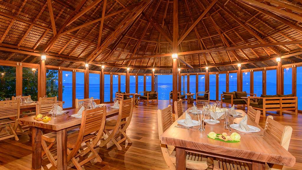 16 kusu island resort halmera indonesia restaurant 3