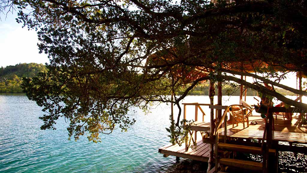 21 oravae cottage gizo solomon islands terrace